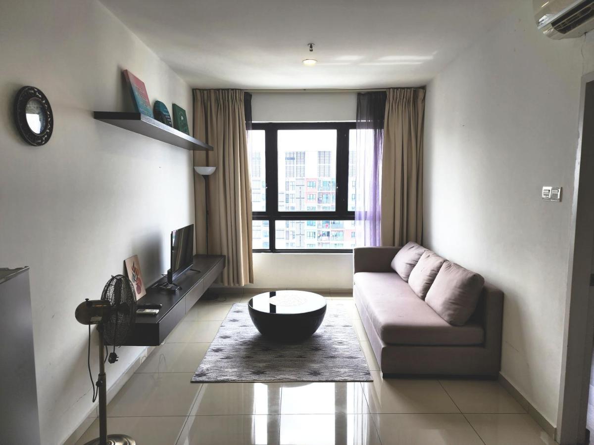 Lavender Suite # Shah Alam I-City Block B Homestay # 2R1B #Free Wifi & Parking Экстерьер фото