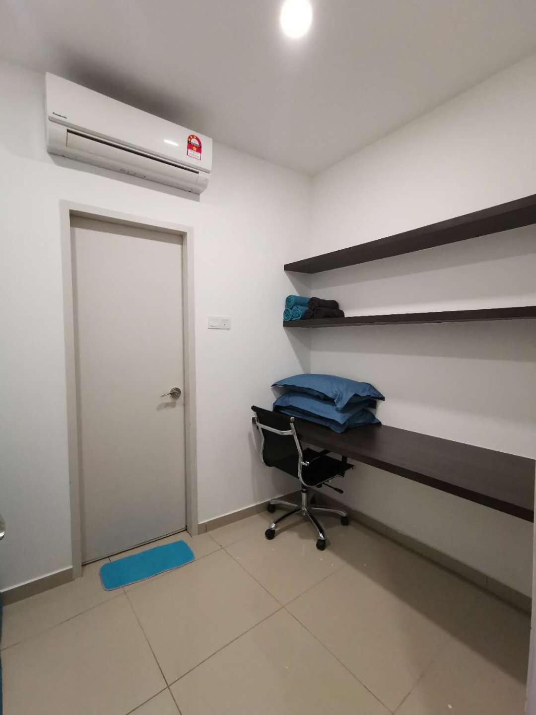 Lavender Suite # Shah Alam I-City Block B Homestay # 2R1B #Free Wifi & Parking Экстерьер фото